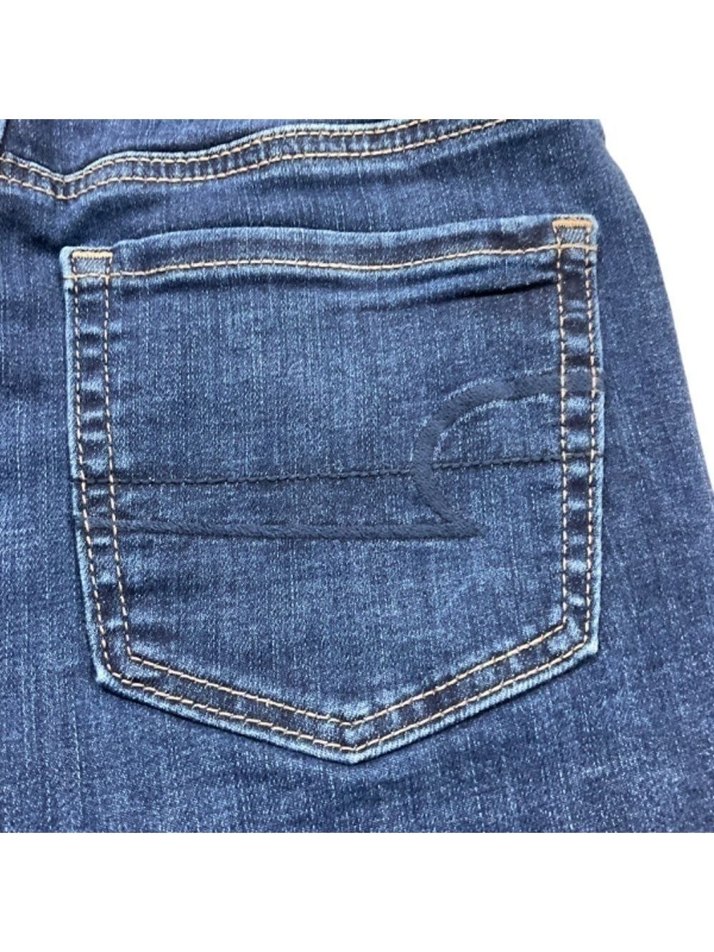 American Eagle Outfitters Hi-Rise Shortie Raw Hem 5 pocket Jean Shorts size 0 - Picture 5 of 10